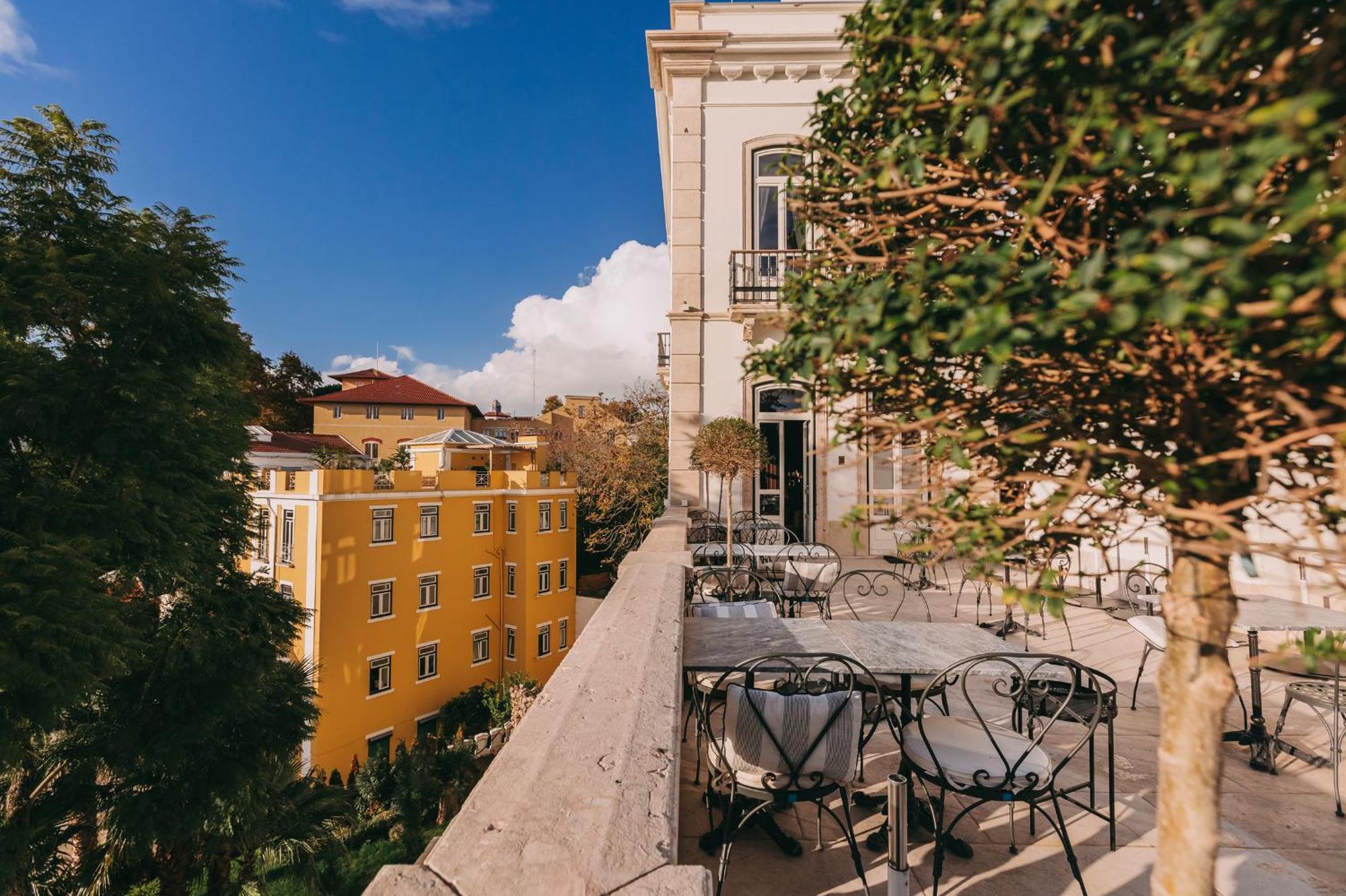 Torel Palace Lisabona Exterior foto The terrace of the hotel