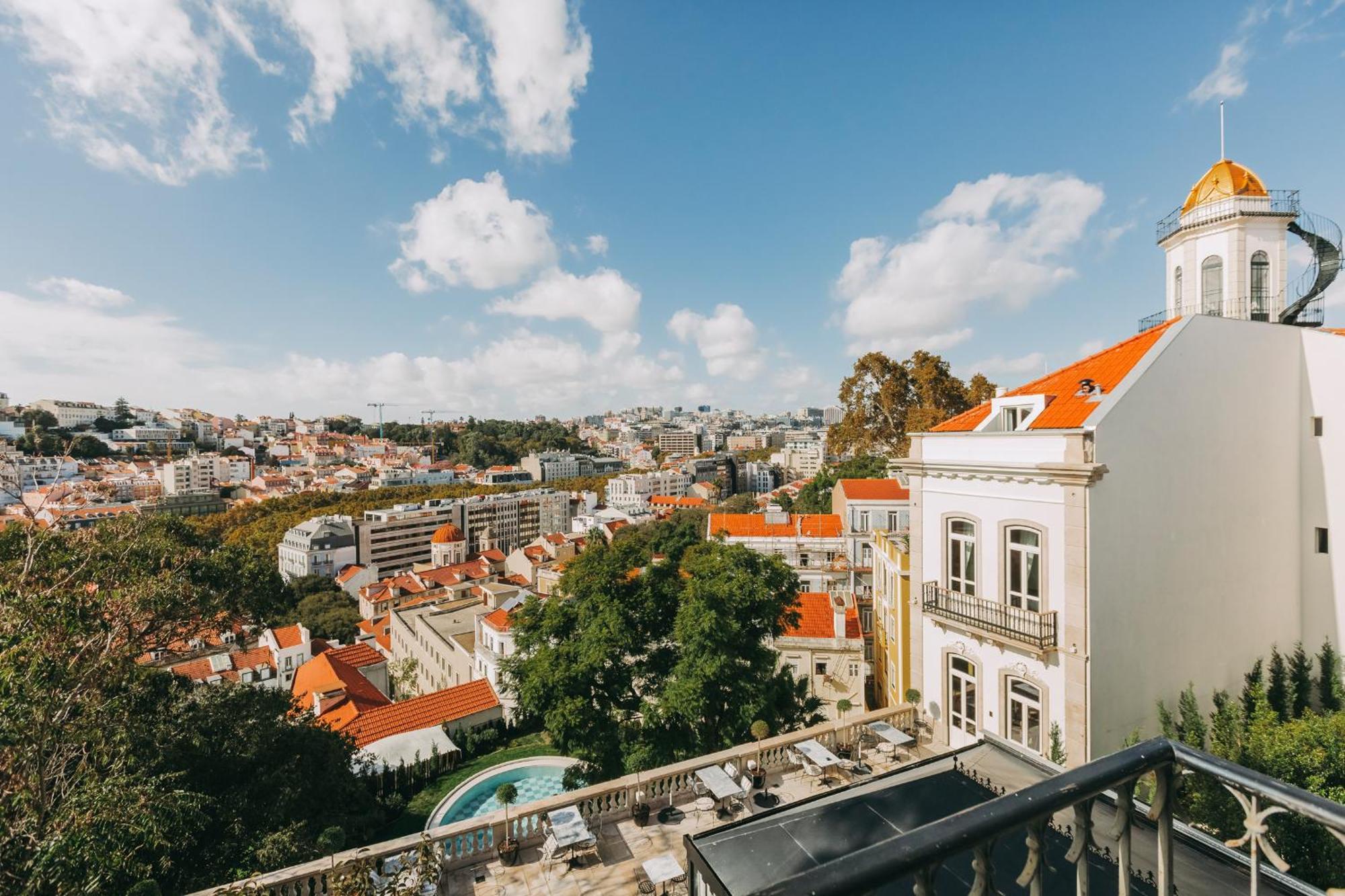 Torel Palace Lisabona Exterior foto View of the city of Coimbra